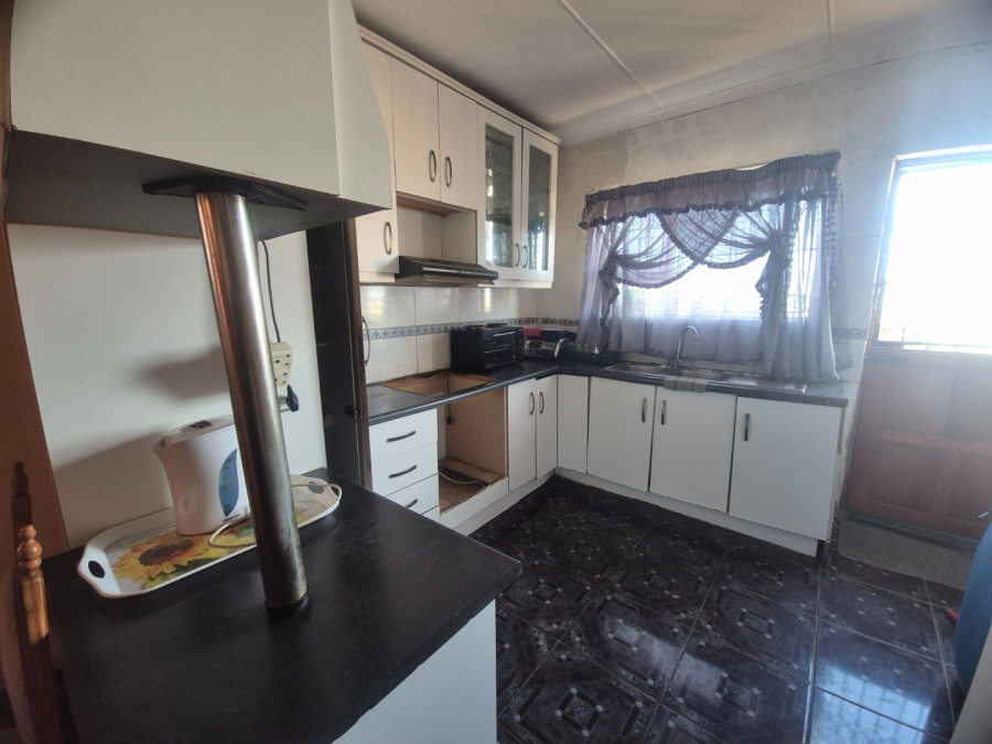 3 Bedroom Property for Sale in Kwadwesi Eastern Cape